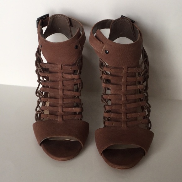 Vince Camuto Sandals - Picture 1 of 8
